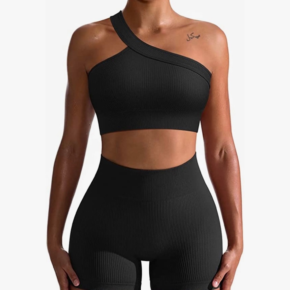 2 Piece Seamless Ribbed High Waist short with Sports Bra set.